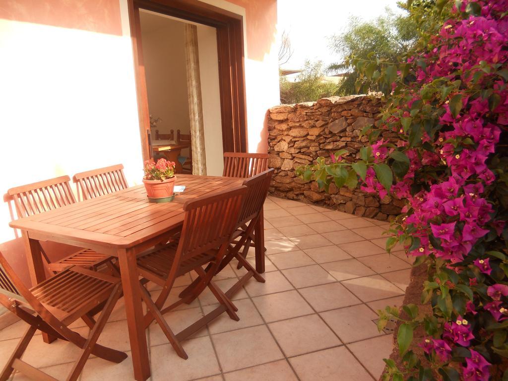 Villa Maestrale Olbia Oda fotoğraf